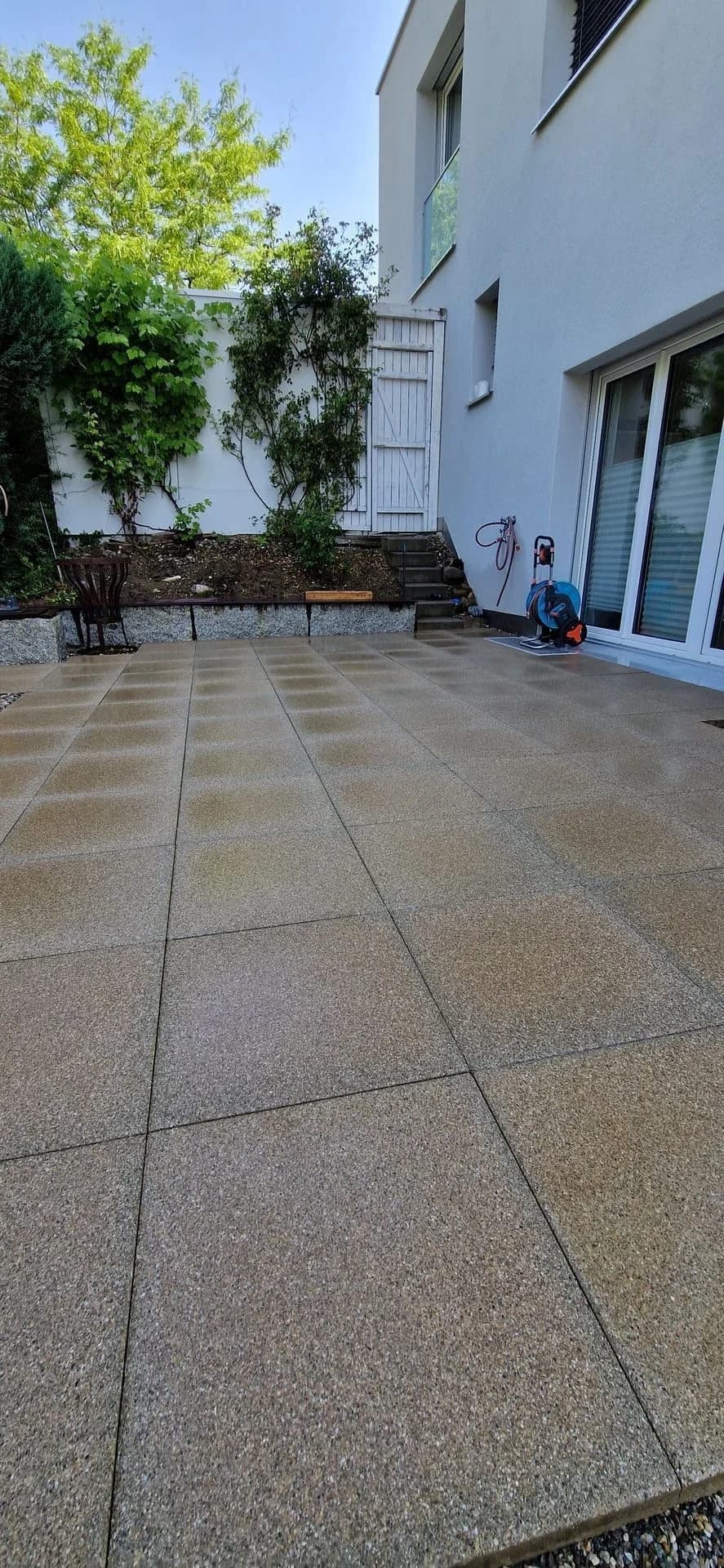 Steinreinigung & Terrassenreinigung im Thurgau - Ritzmann Gartenbau Aadorf